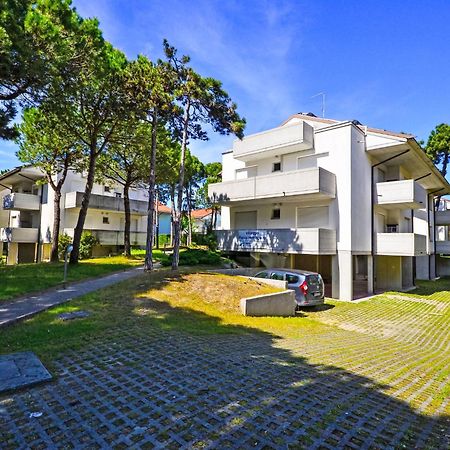 Apartment Parco Hemingway-1 By Interhome ลินญาโน ซับเบียโดโร ภายนอก รูปภาพ